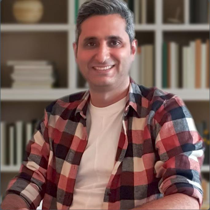Vahid Salimi, founder and instructor at Revit Gamers